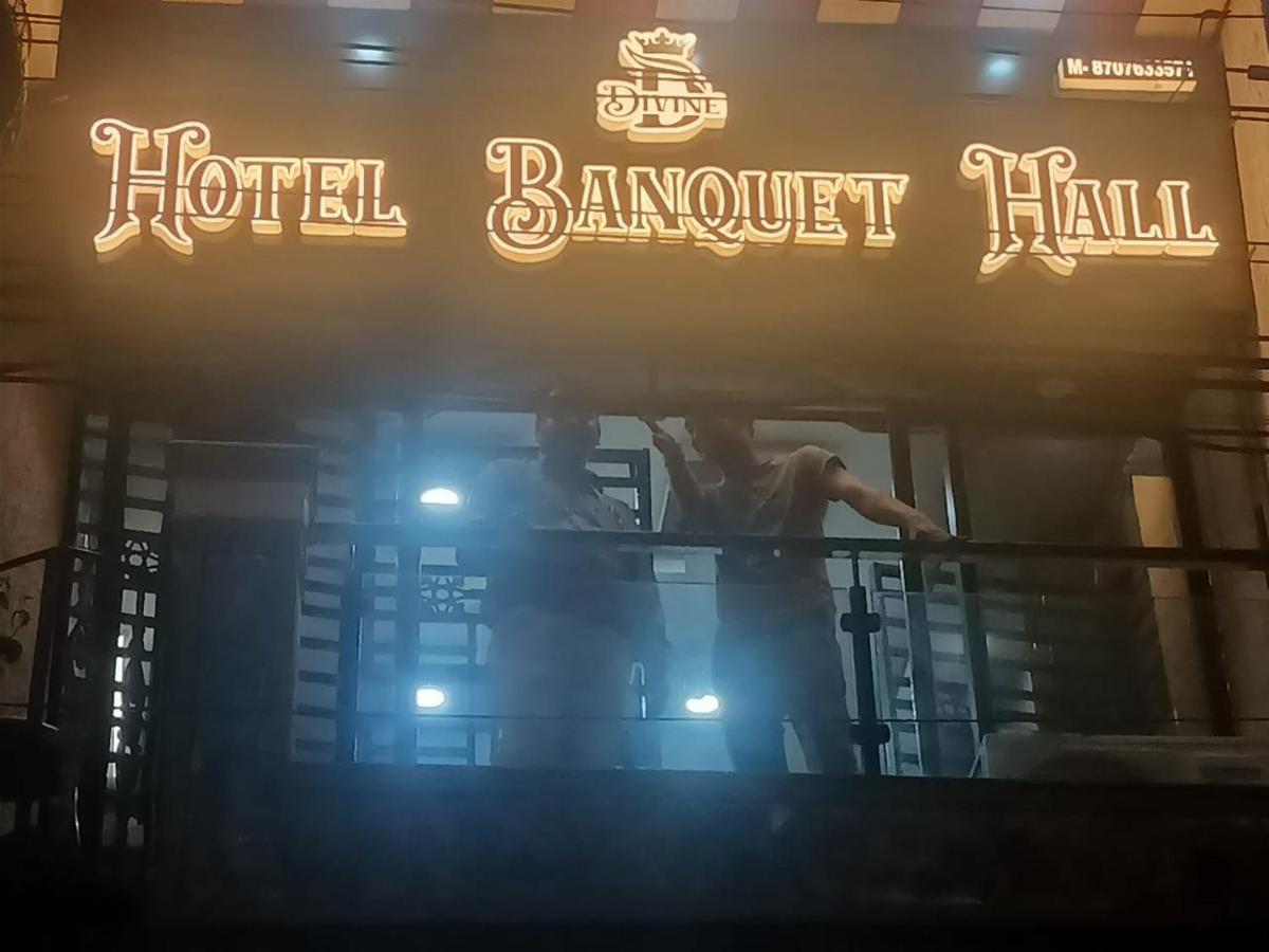 Divine Hotel & Banquet Hall Bhopal Exterior photo