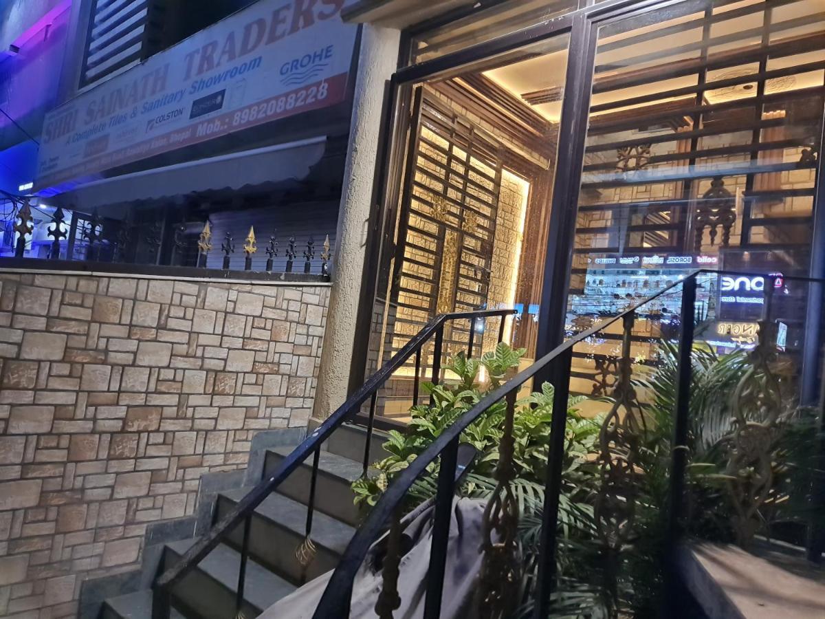 Divine Hotel & Banquet Hall Bhopal Exterior photo